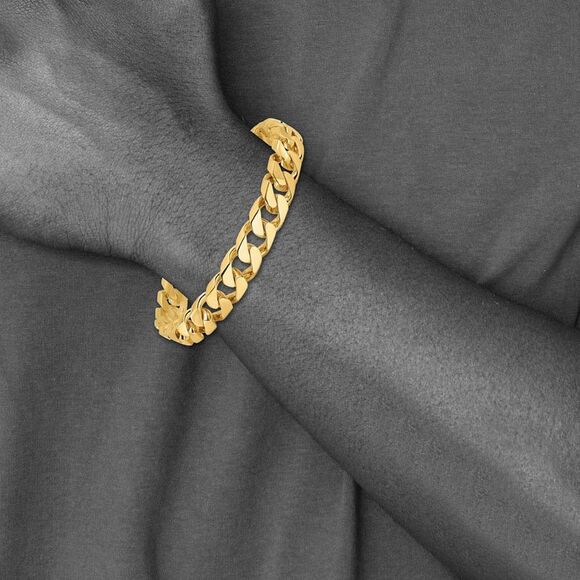 Men's 14k Yellow Gold, 10.5mm Flat Beveled Curb Chain Bracelet, 8 Inch - Picture 4 of 5